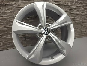 19" Originál Audi Q5 5x112 - 3