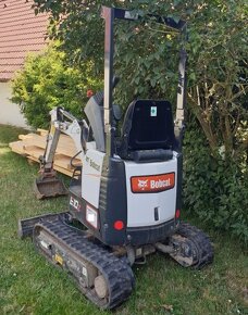 1.2t/71-110cm minirypadlo Bobcat E10Z + vrták - 3