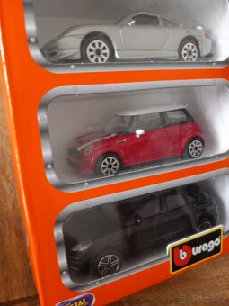 Burago 5 METAL MODELS Street Cars 1:43 3+ - 3