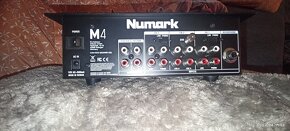 Mix pult Numark M4 - 3