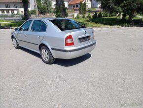 Skoda Oct.1 elegance 2.0 benzin 85 kw top stav naj.172500km - 3