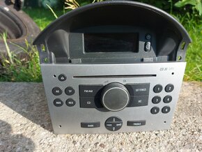 OPEL ASTRA H, CORSA C, MERIVA A - autorádio CD30 MP3 - 3