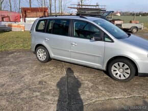 VW Touran 2.0 TDI DSG - 3