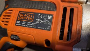 Příklepová vrtačka Black&Decker KR705 - 3