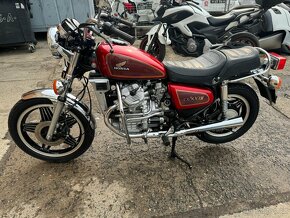 Honda CX500c - 3