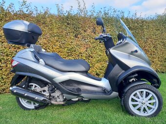 Piaggio MP3 - 400i LT - 3