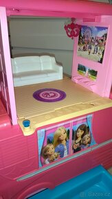 Barbie karavan snů, s bazénem. - 3