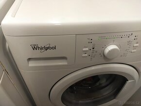 Prodám pěknou plně funkční digitální pračku zn.Whirlpool - 3