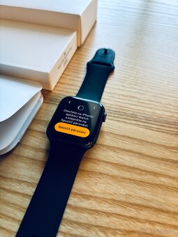 Hodinky Apple Watch SE 44mm Alu Black - 3