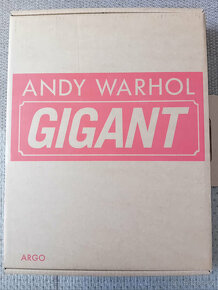 Andy Warhol - Gigant (2017) - česky ARGO - 3