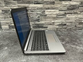 HP 14"  i3 10gen / 8GB / 256GB SSD - 3