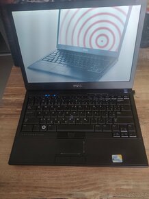 Dell Latitude E4300 bez HDD malý výkonný notebook - 3