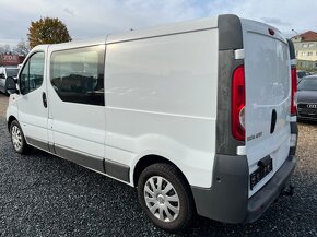 Opel Vivaro 2.0 CDTI L2H1 6 míst - 3