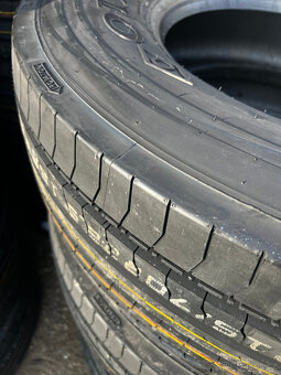 315/70 r22,5 vodicí pneumatiky - 3