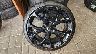 Letní Sada Alu 5x110 225/35 R18 Opel Adam OPC - 3