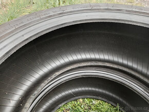 Nokian Tyres WR A4 225/45 R17 94H XL - 3