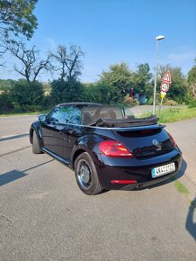 Volkswagen New Beetle Cabrio 1.6 limitovaná edice - 3