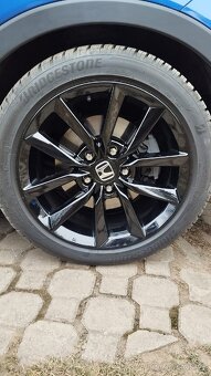 ALU Honda Civic 10g r17x8j ET 50, 235/45/17 zimní - 3