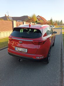 Kia Sportage 2,0 CRDi 16V-4WD manuál - 3