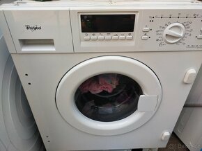 Prodám plně funkční dig.pračku zn.WHIRLPOOL na 7kg--DOVEZU-- - 3