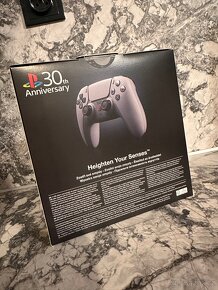 Sony PS5 Dualsense 30th Anniversary limited edition - 3