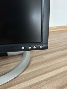 Monitor Dell - 3