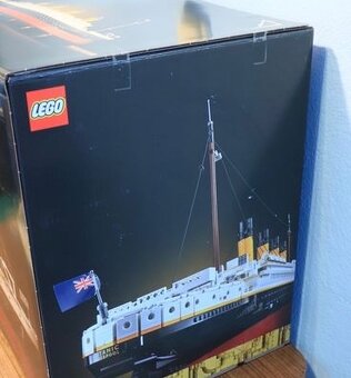 LEGO 10294 Titanic - 3