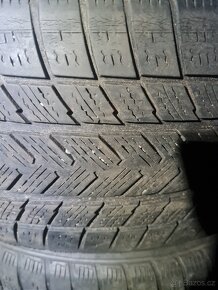 Gripmax Winter 225/55 r17 - 3