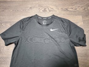 NOVÉ SPORTOVNÍ TRIČKO NIKE - vel. L - 3