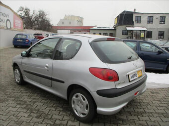 Peugeot 206 1,1 i KLIMA - 3