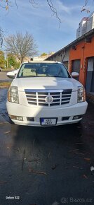 Cadillac Escalade - limo 6.2 l  - pro 20 osob - 3