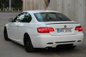 BMW E92 330i - 3