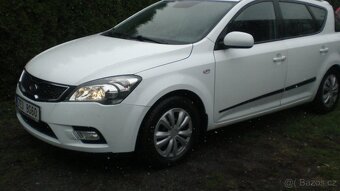 Kia Ceed combi,1,6 benzín,2012,+LPG - 3