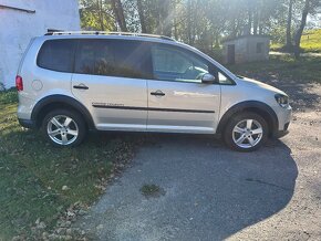 Volkswagen Touran Cross 2.0 TDi 103KW - 3