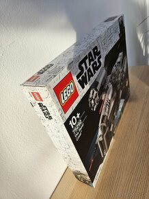 LEGO Star Wars 75292 Razor Crest - 3