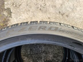 285/30R22 101W Pirelli P Zero Winter TM  2ks 4-5 mm - 3