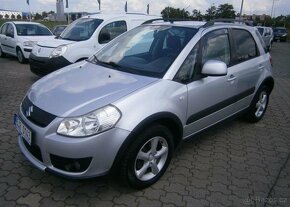 Suzuki SX4 1.6i 79kw,4x4,klima benzín manuál 79 kw - 3