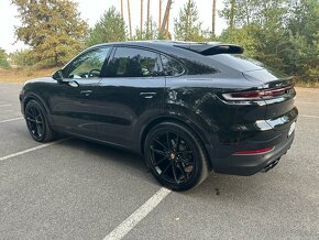 Porsche cayenne coupe 2024 - 3