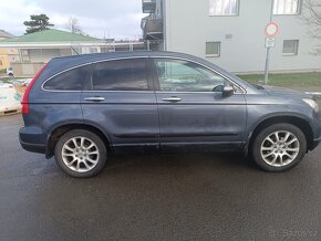 Honda CR-V 2.0i - 3