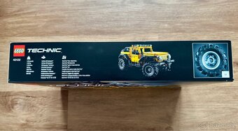 Lego - 42122 (Jeep Wrangler) - 3