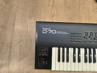 Roland D70 - 3