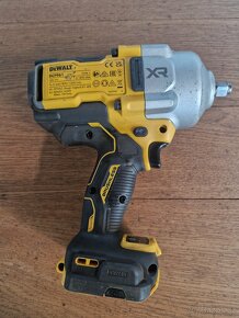 DeWalt rázový utahovák DCF961NT - 3