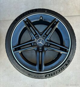 CLA45s CLA45 Mercedes R19 AMG Alu kola 5x112 - 3