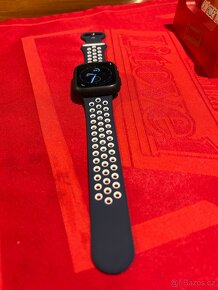 Apple Watch 8 červené LTE kupované v Datartu. - 3