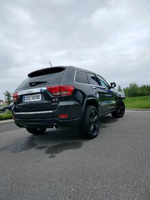 Jeep Grand Cherokee wk2 - 3