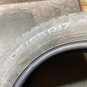 Zimní pneu 205/55 R17 95V Nokian 6mm - 3