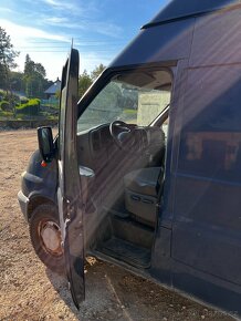 Ford transit 330M - 3