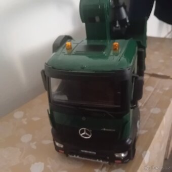 RC Mercedes Benz Arocs - 3