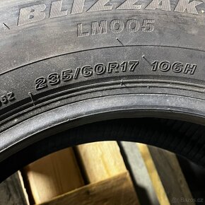 Zimní pneu 235/60 R17 106H Bridgestone 6mm - 3