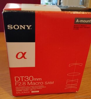 Sony DT 30/2.8 Macro SAM - 3